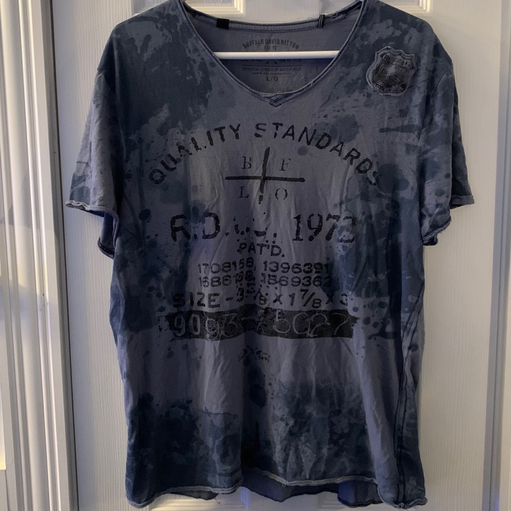 Men's shirt